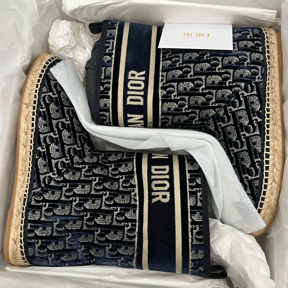 BNIB Christian Dior Granville Boots Deep Blue Oblique Velvet 39